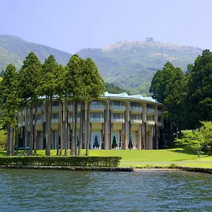 The Ashinoko Hakone